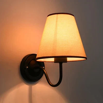 Modern Indoor Wall Lamp: Sleek Lighting for Your Space