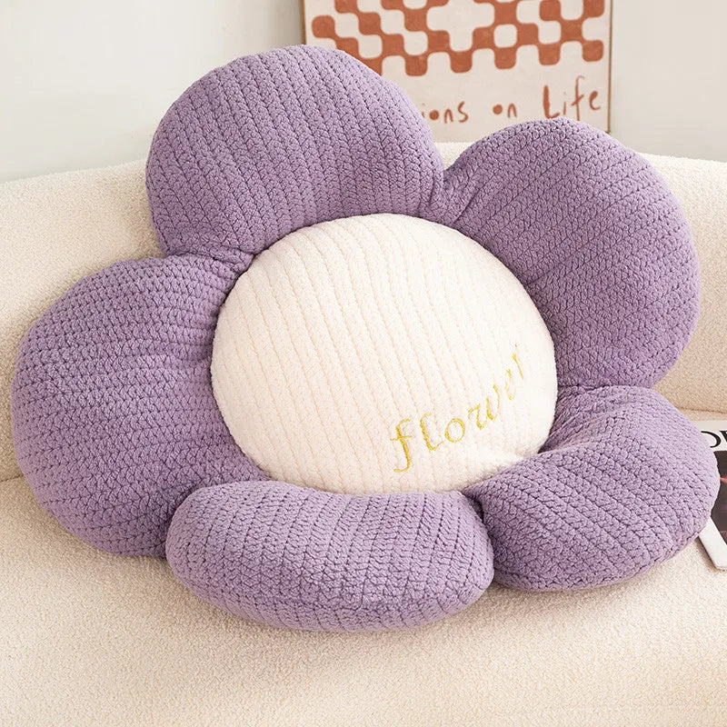 Daisy Cushion