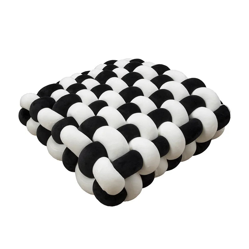 Chunky Woven Knot Cushion | Vinantica