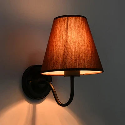 Modern Indoor Wall Lamp: Sleek Lighting for Your Space
