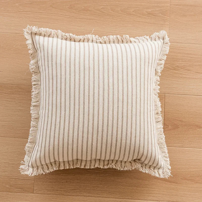 Elegant Pillowcase with Jacquard Pattern and Fringes - Cotton-Linen Blend