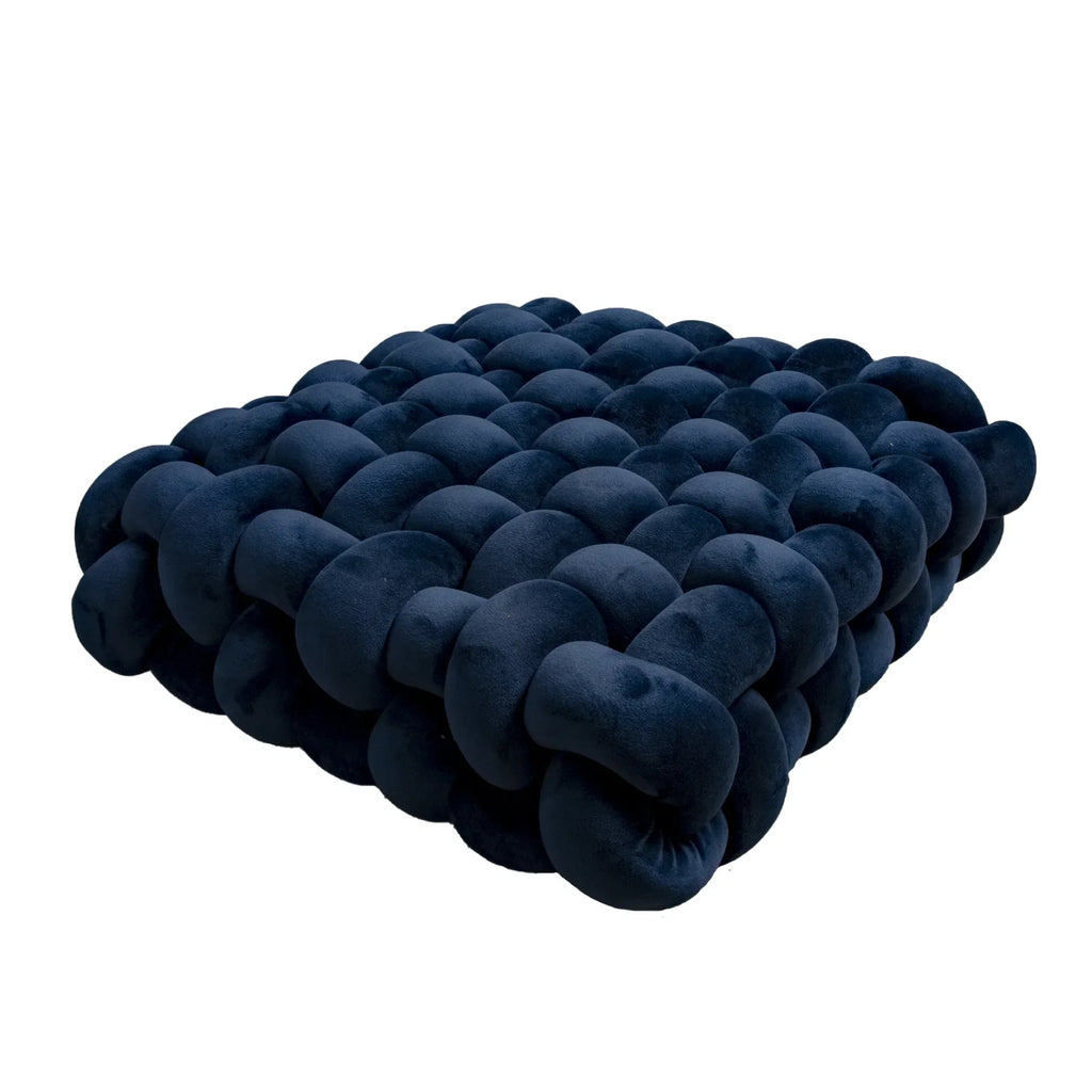 Chunky Woven Knot Cushion | Vinantica