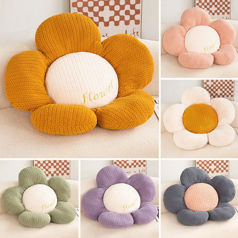 Daisy Cushion
