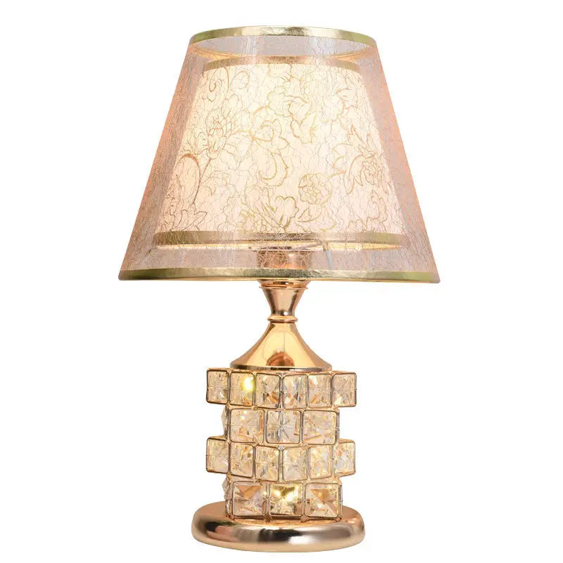 Modern Crystal Table Lamp – European Style Luxury Lamp for Wedding Gift Ideas, Sweet Bedrooms, and Home Decor