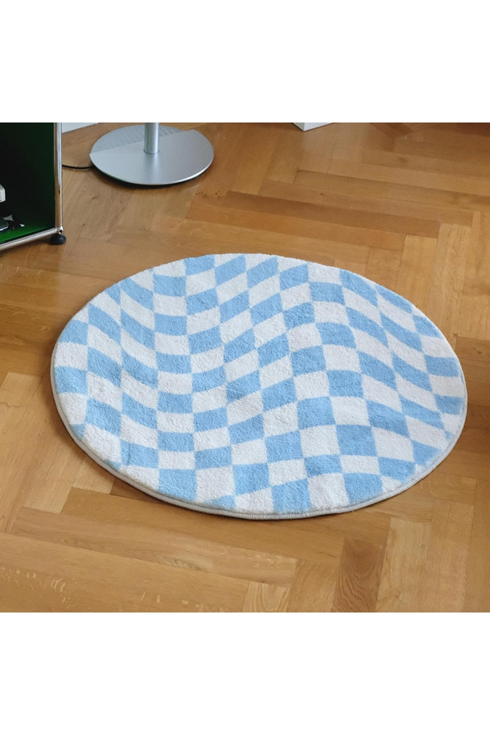 Bedroom round rug