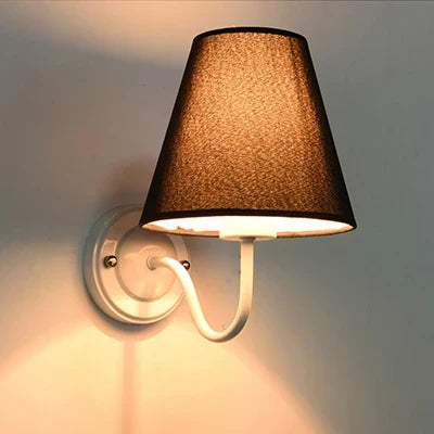 Modern Indoor Wall Lamp: Sleek Lighting for Your Space