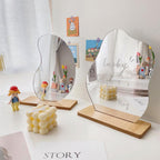 Wavy & Curvy Mirror |