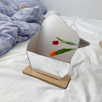 Wavy & Curvy Mirror |