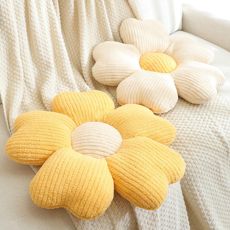 Soft Clover Flower Decorative Pillow