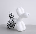 Black and white balloon dog
