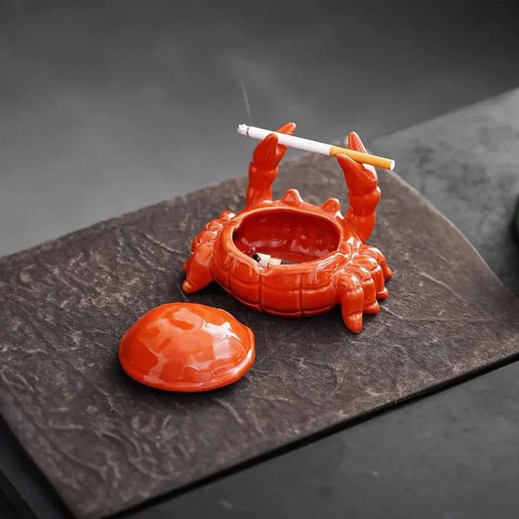 Luxury Ashtray in Oriental Style with Unique Crab Design