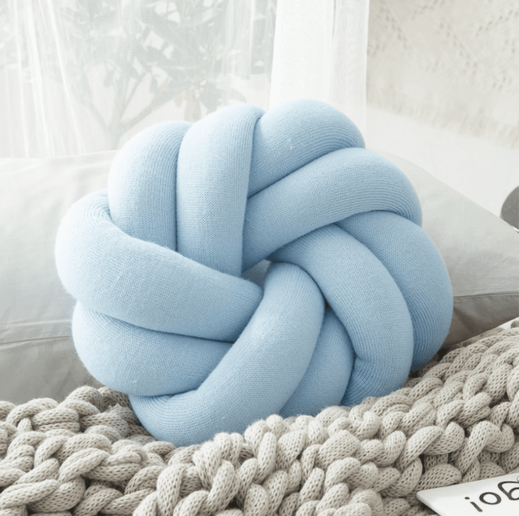 Creative Cotton Knot Ball Pillow
