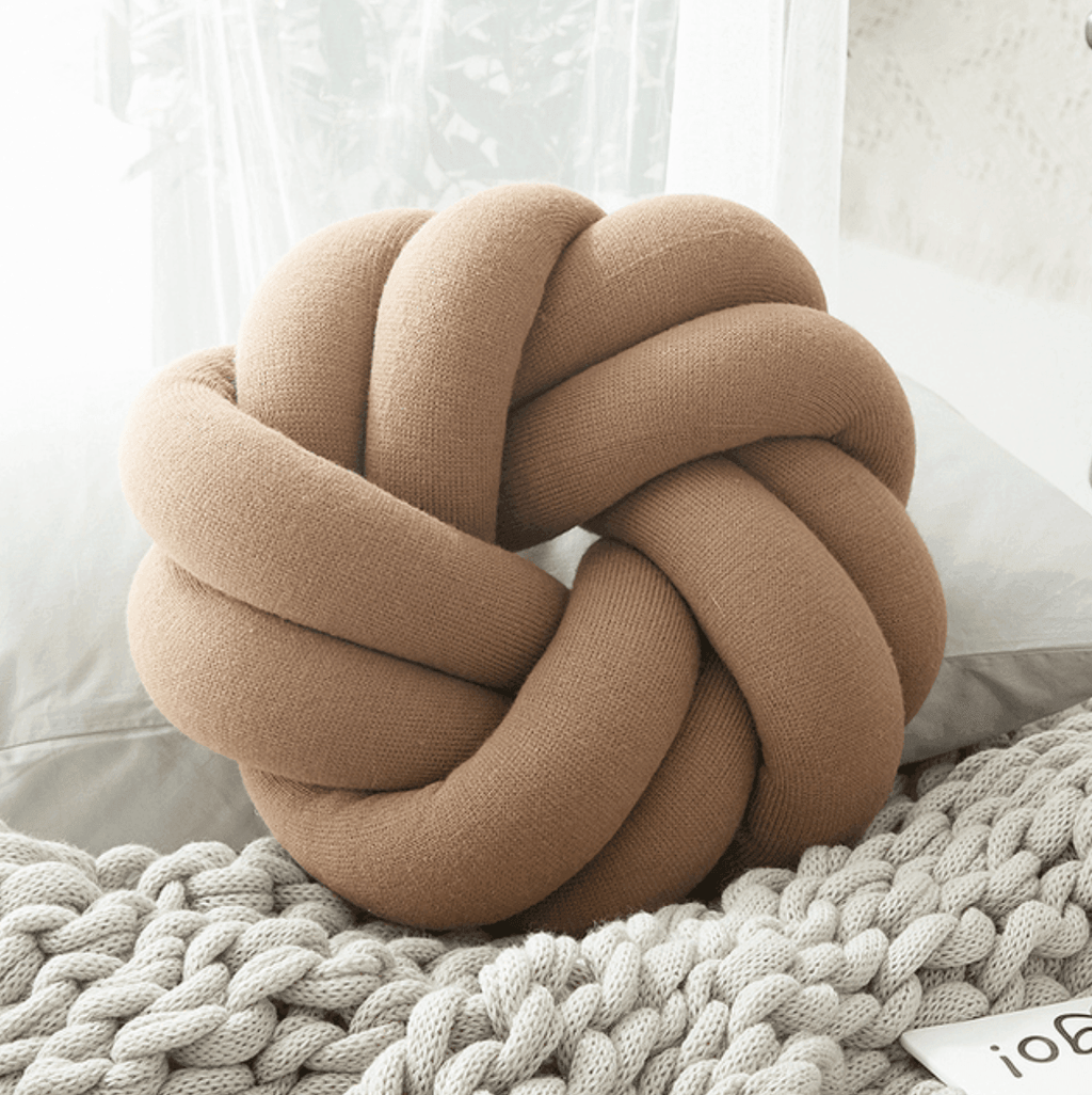 Creative Cotton Knot Ball Pillow