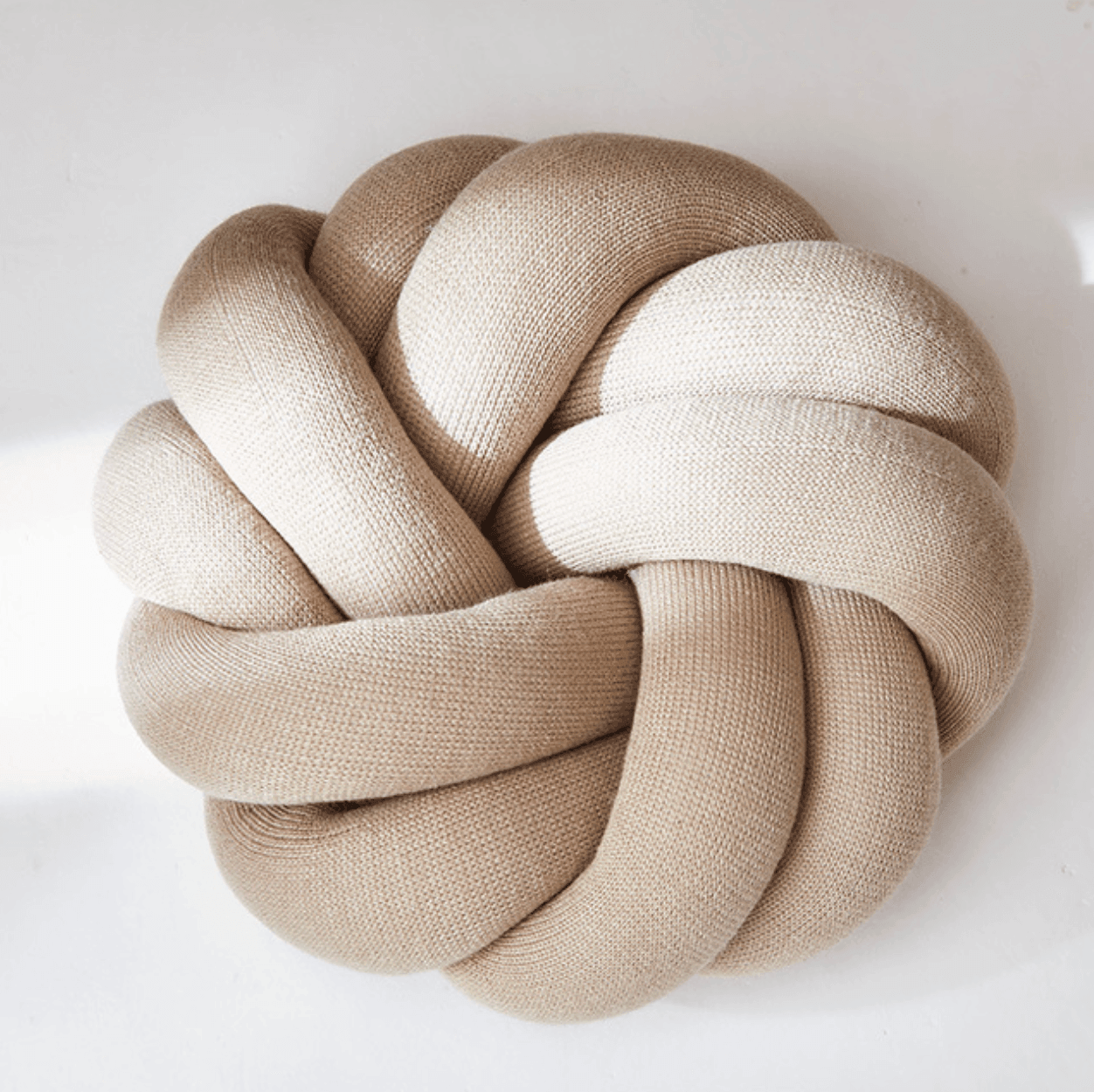Creative Cotton Knot Ball Pillow