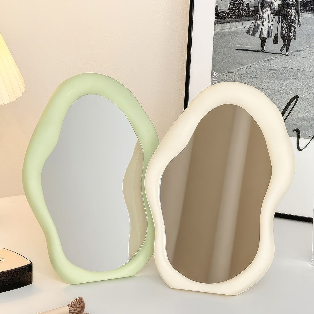 Vinantica | Irregular Blob Makeup Mirror