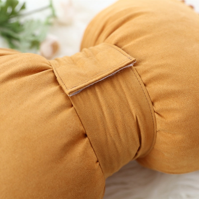 Bow-shaped Decorative Cushion as Decorative Accent