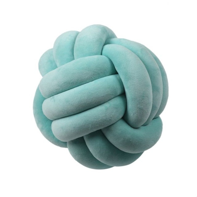 KNOT KISSING BLANKET