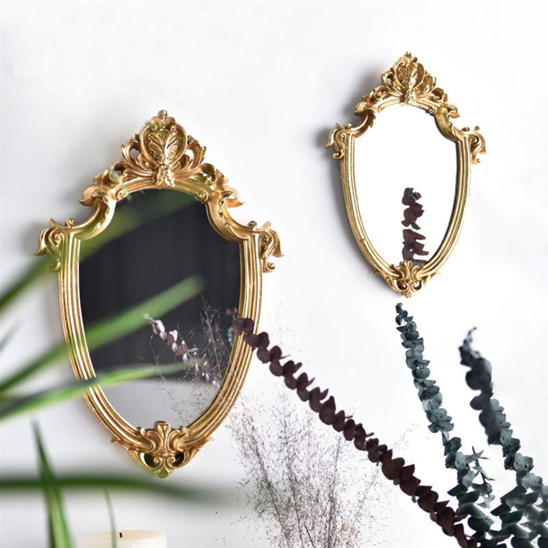 VINTAGE MIRROR