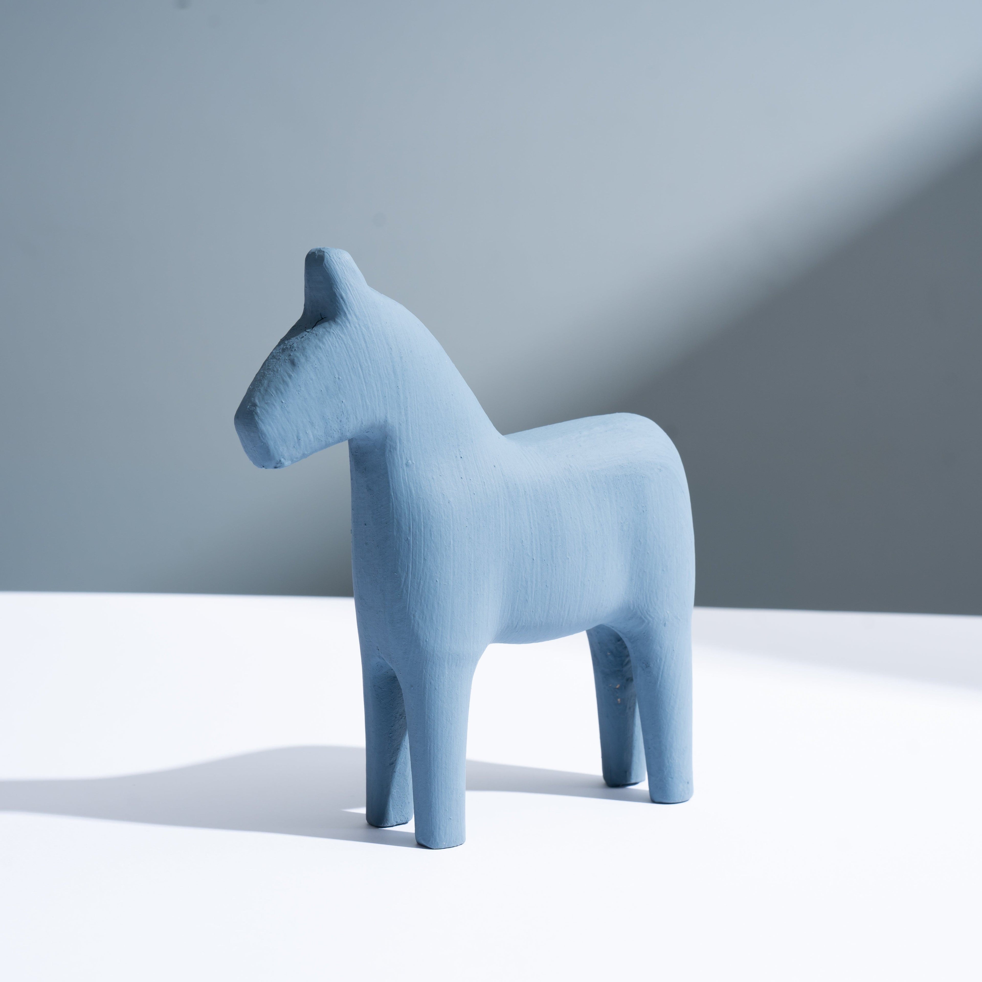 Resin creative Minimalism horse decoration ornaments