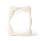 Vinantica | Squiggly Makeup Mirror