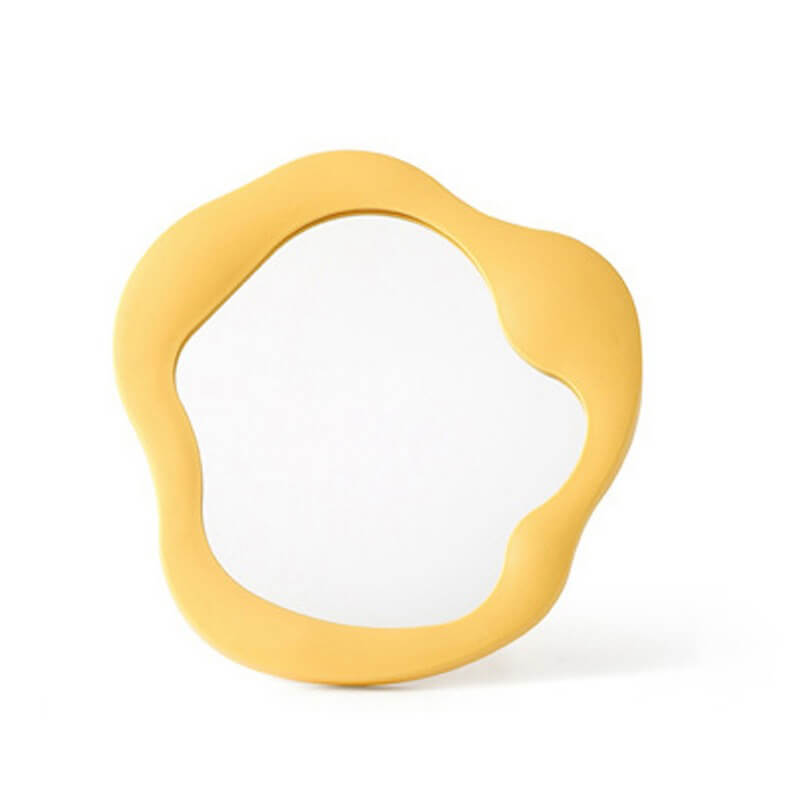 Vinantica | Squiggly Makeup Mirror
