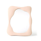 Vinantica | Squiggly Makeup Mirror
